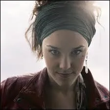 Qui est cette chanteuse ?