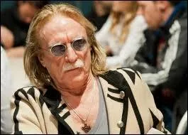 Qui est ce chanteur ?