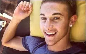 C'est le frre de Nabilla...