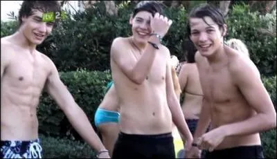 Quelle chanson ont-ils interprte  la maison des juges ?