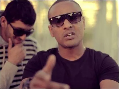 Qui est ce rappeur marseillais qui fait partie des Psy4 ?