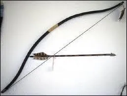 Quel hros utilise un arc ?