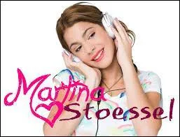 Episode 77- Violetta est triste de voir ..... et Lara se serrer dans leurs bras. Elle croit alors qu'ils sont ensemble. Quand Leon demande  ... et Camila o est Violetta, elle se cache derrire le piano du Studio. Diego arrive chez Violetta mais elle ne veut pas le voir,  ce mme moment Leon arrive et dfend Violetta en demandant  ... de partir.