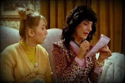 Quelle rplique est tire de  Le pre Nol est une ordure  ?