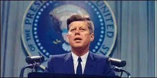 John Fitzgerald Kennedy est le premier prsident amricain assassin au cours de son mandat.