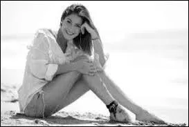 Qui est Martina Stoessel ?