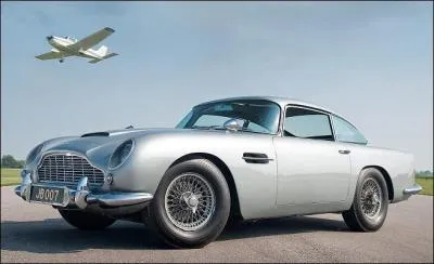 Quel hros apprcie les Aston Martin ?