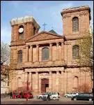 Quel est le matriau employ pour la construction des btiments belfortains ?