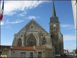 Je vous prsente l'glise Notre-Dame d'Olonne-sur-Mer. Cette ville Vendenne situe sur la Cte de Lumire se trouve en rgion ...
