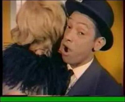 O est n le chanteur Henri Salvador ?