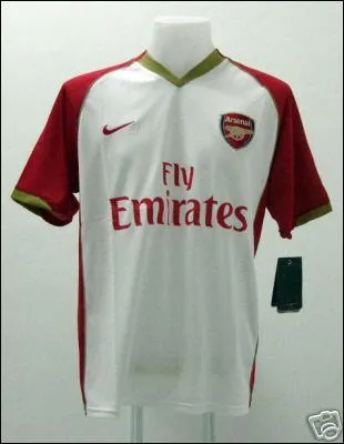 A quelle quipe appartient ce maillot?