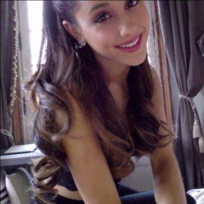 Quel est le nom complet d'Ariana Grande ?