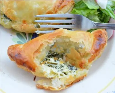 Comment appelle-t-on ces entres,  base de fromage de chvre frais et de feuilles de bettes-cardes ?