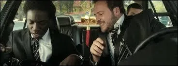 Comment se nomme ce personnage ? ( gauche de l'image)