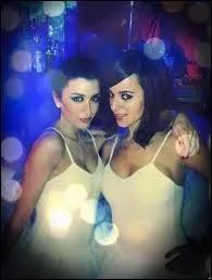 En quelle ann�e est sorti son premier album 'Gourmandises' ?