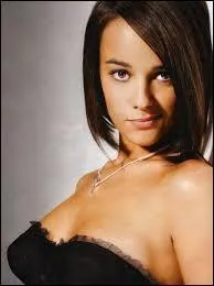 Dans quelle �mission a-t-elle particip� en 1999 ?