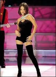 En 2007, Aliz�e produit son 3e album. Mais comment se nomme-t-il ?