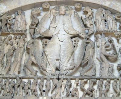 Ce tympan de cathédrale sculpté représente :