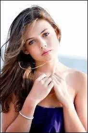 Je joue le rle de  Gracey Hollander  dans Prison Break.