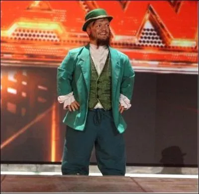 Qui est celui qui protge Hornswoggle?
