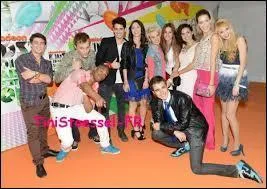 Dans la saison 1, qui est parti en Espagne ?