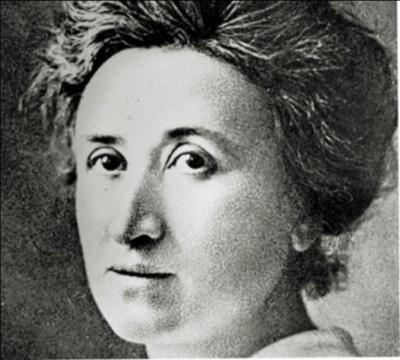 Troisième chapitre,  Socialisme, communisme et syndicalisme en Allemagne depuis 1875 . Par quel parti l'une des dirigeantes du parti communiste allemand (KPD), Rosa Luxemburg, fut-elle assassinée en 1919 ?
