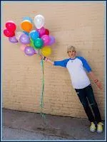 Quelle est cette autre figure emblmatique des Studios Disney que son personnage d'Austin a rencontre le temps d'un pisode ?