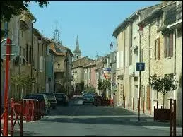 Nous sommes dans la commune Gardoise de Connaux. Nous nous situons donc en rgion ...