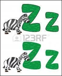 Une vache qui bien fait son petit mange !