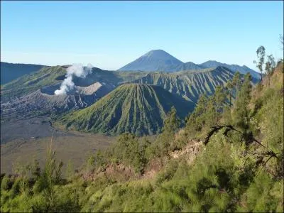 Dans quel pays se trouve le volcan appel Bromo ?