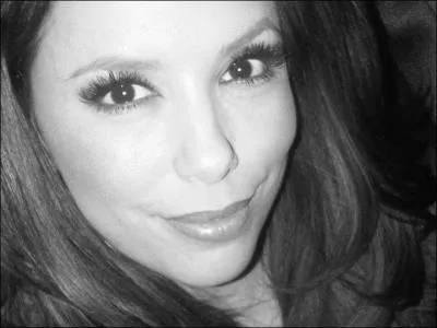 Comment s'appelait son personnage, dans la s�rie  Les feux de l'amour  ?