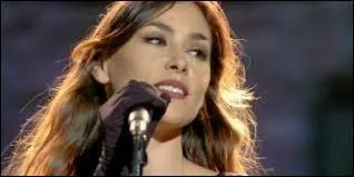 Olivia Ruiz a chanté ''Je traîne des PIEDS'' . Quelle émission de télé nous a permis de la découvrir ?