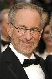 Quelle activit a rendu Steven  Spielberg  clbre ?