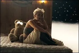 Compltez les paroles de la chanson de Pink, aprs  Just Give me a reason  :