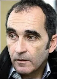 Grce  l'enqute sur le tueur en srie Francis Heaulme, cet ancien gendarme franais n en 1959 est aujourd'hui enquteur dans le priv. Qui est-ce ?