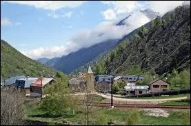 L'Hospitalet-prs-l'Andorre est une commune Arigeoise situe en rgion ...