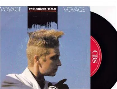 1987- Avec plus de 500 000 exemplaires vendus en France et plus de 4 millions d'exemplaires dans le monde,  Voyage... Voyage. .   sera certifi disque de quel mtal ?