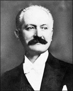 Qu'est-ce qui a fait connatre Albert  Lebrun  ?