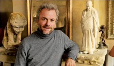 Quelle est l'activit de Frdric  Lenoir , qui l'a rendu clbre ?