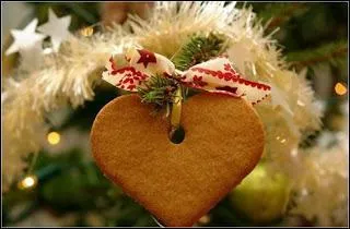 Et s'il vous reste un petit creux, n'hsitez pas, dcrochez les dcorations faites  maison .