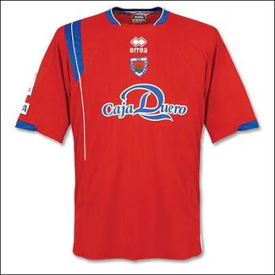 A quel club appartient ce maillot ?