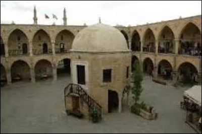 Cocher l'orthographe correcte de ce  routier  de la route de la soie :