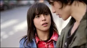 De qui est amoureuse Barbara dans  Mre et Fille  ?