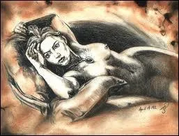 Qui voulait  la base, que Rose soit dessine nue ?