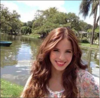 Qui est Ludmila pour Violetta dans la vraie vie ?