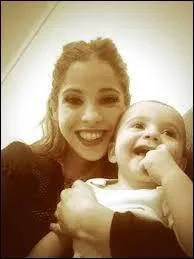 Que faisait-elle avant de jouer dans sa srie ?