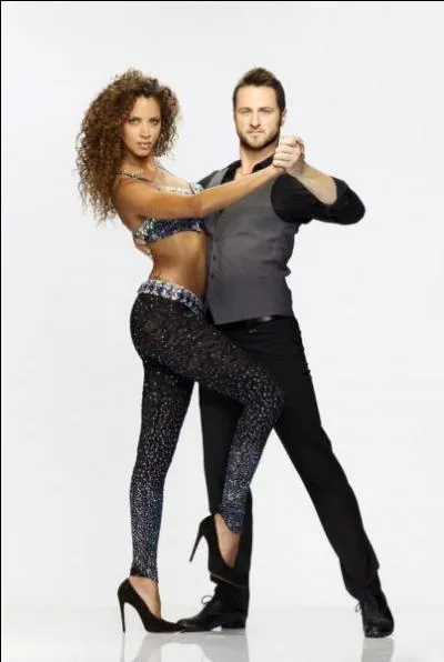 Voici les couples de la saison 4 de Danse avec les stars, commenons par le premier parti, il s'agit de :
