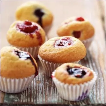 Miam miam ! Pour qui sont ces bonnes ptisseries qui s'appellent des ...