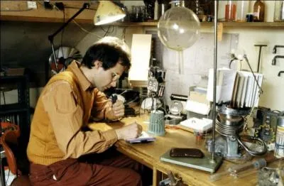 Quel est le titre original de 'Confessions d'un barjo' ?