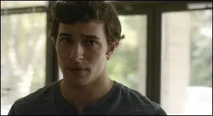 Et maintenant son fils : comment le surnomme-t-on ?